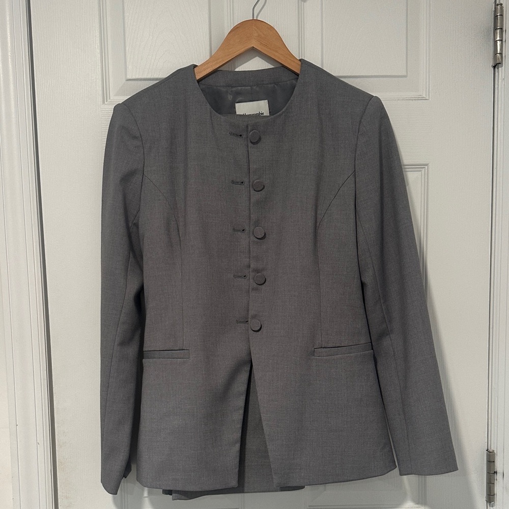 Abercrombie Gray Collarless Button-Front Suit